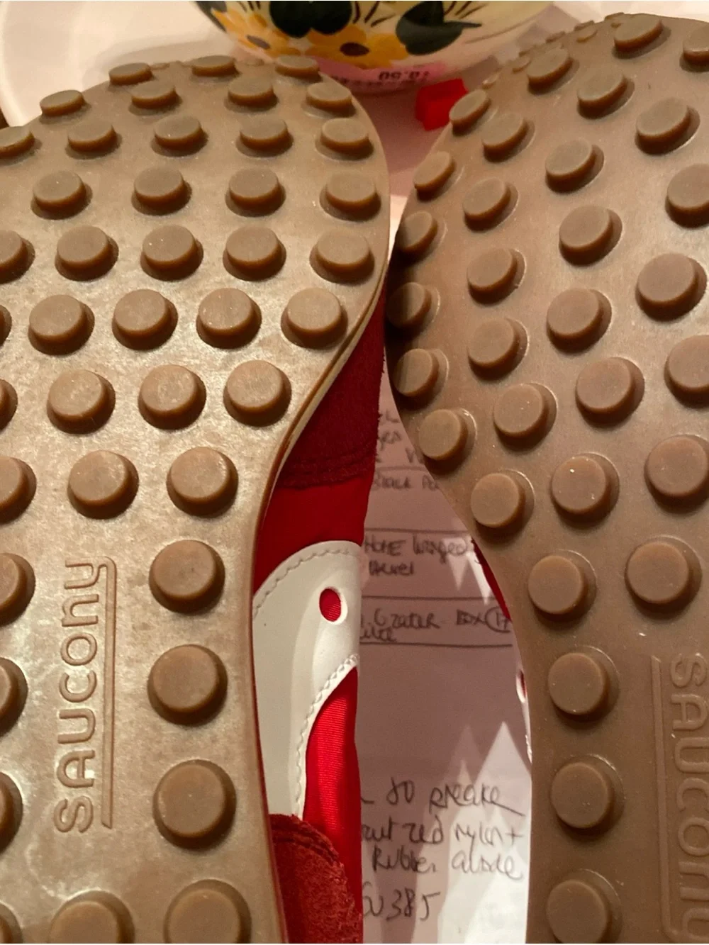 Saucony Trainer 80 Red and White Low-Top Sneakers nylon & suede Sz 6US 38.5 EU